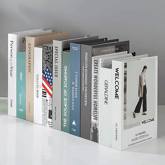 Livros falsos com capa dura fosca tamanho L para styling editorial em aparadores e home office