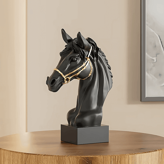 Estatueta cabeça cavalo preta detalhe dourado resina decorativa elegante Casa Vértice