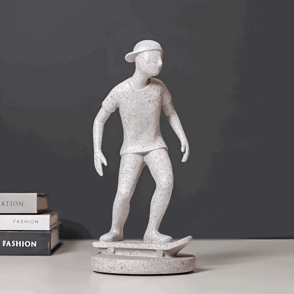 Estatueta esportiva skatista resina cinza decoração quartos atletas Casa Vértice