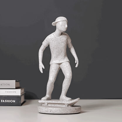 Estatueta esportiva skatista resina cinza decoração quartos atletas Casa Vértice