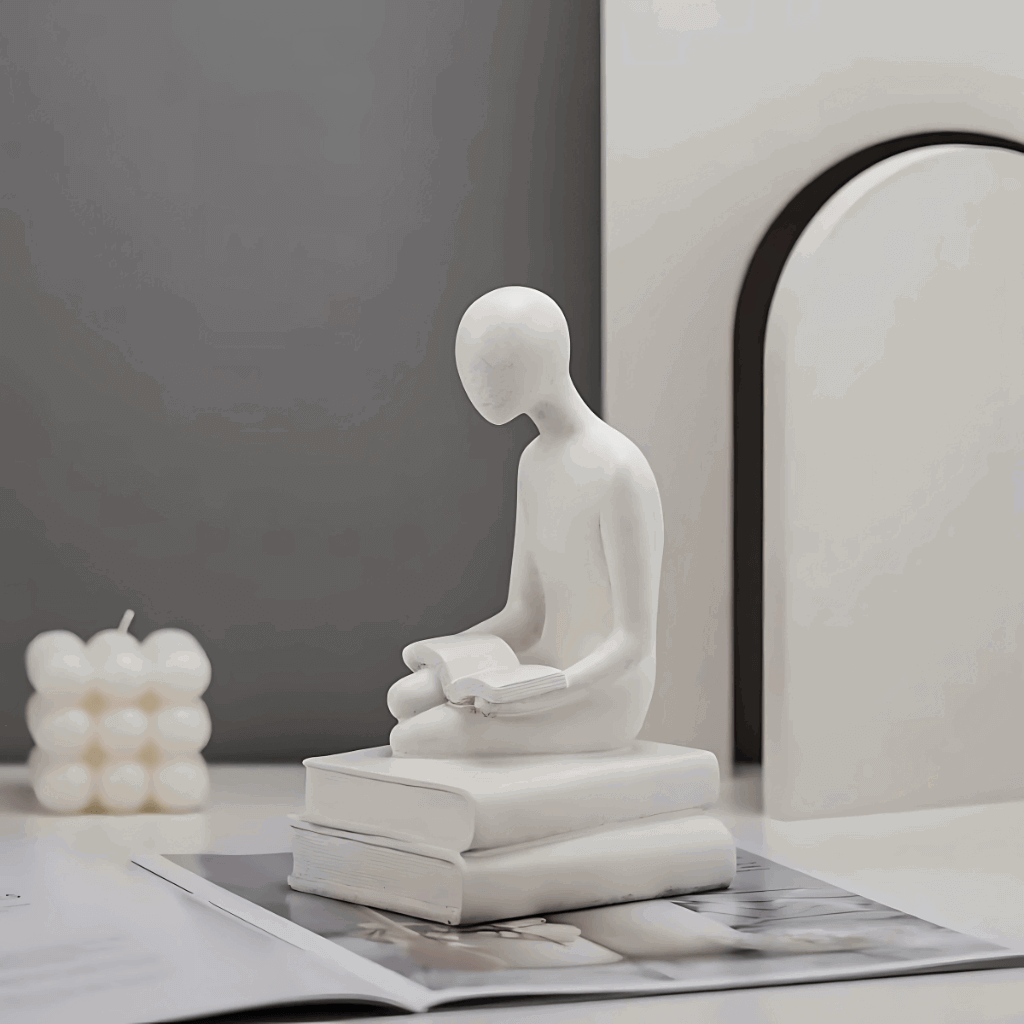 Estatueta Abstrata Figuras em Movimento