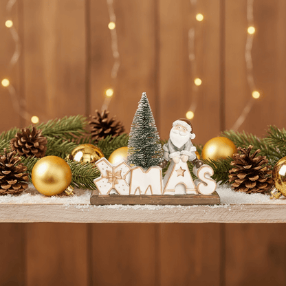 estatueta XMAS em resina com bolas douradas e pinhas na composição