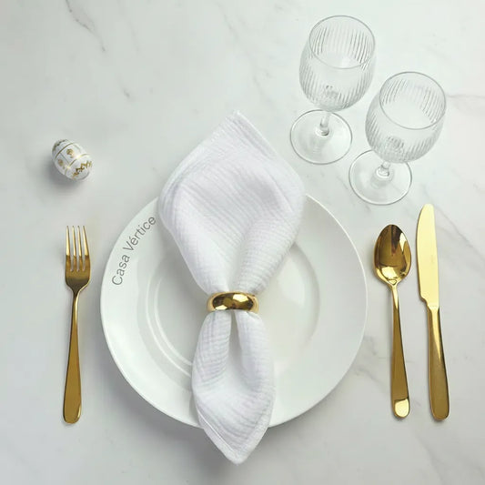 Guardanapo de tecido branco minimalista com textura crinkle para decoração mesa posta