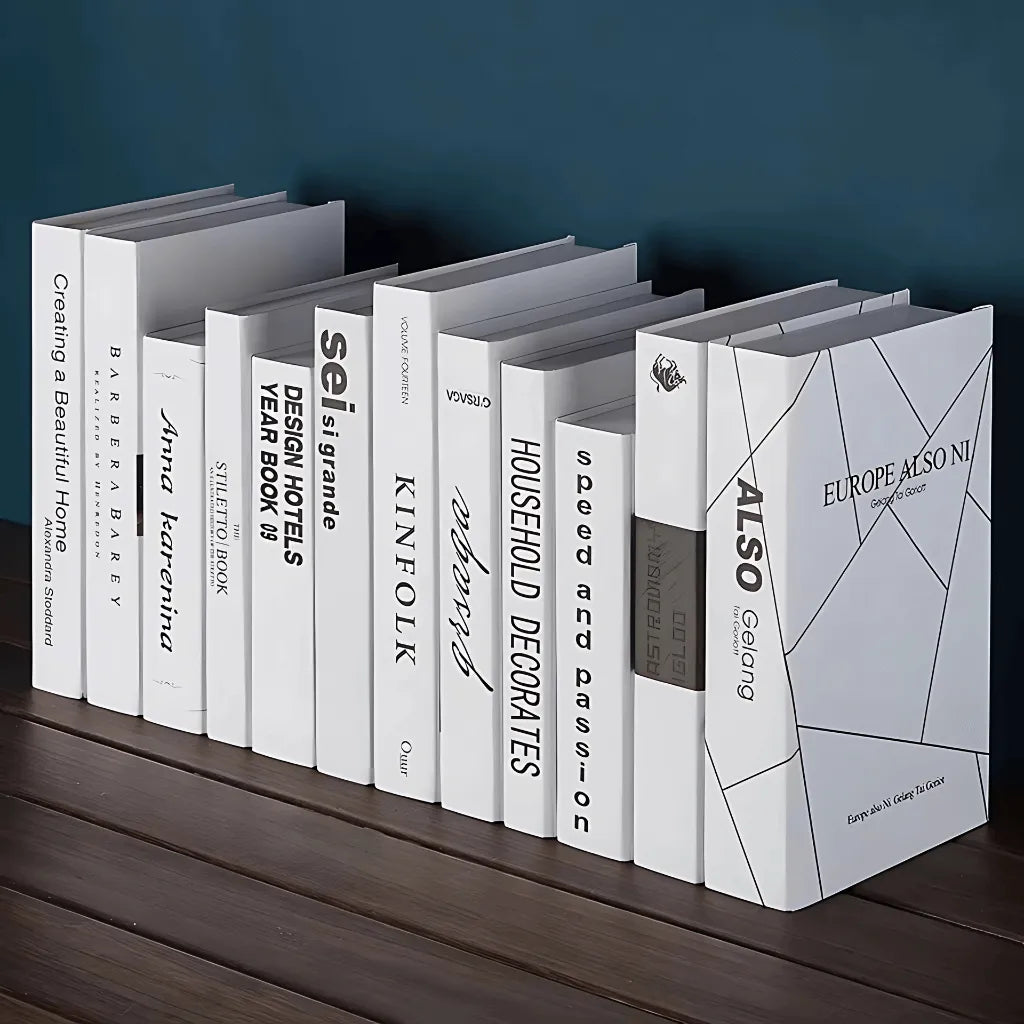 Livro decorativo variante Mono Iconic em paleta preto e branco para decoração minimalista.