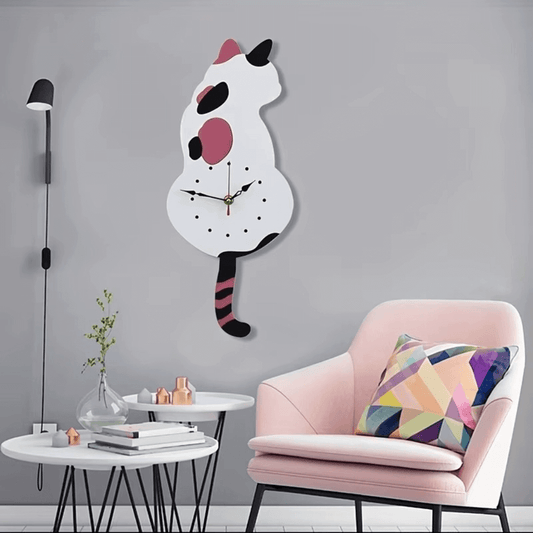 Relógio de parede gato pêndulo acrílico branco rosa rabinho balançante Casa Vértice